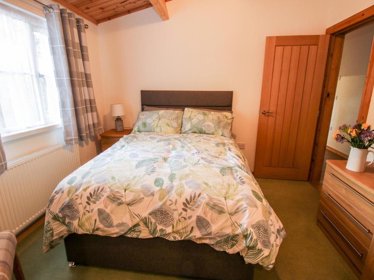 The Log Cabin Tenbury Wells Extérieur photo